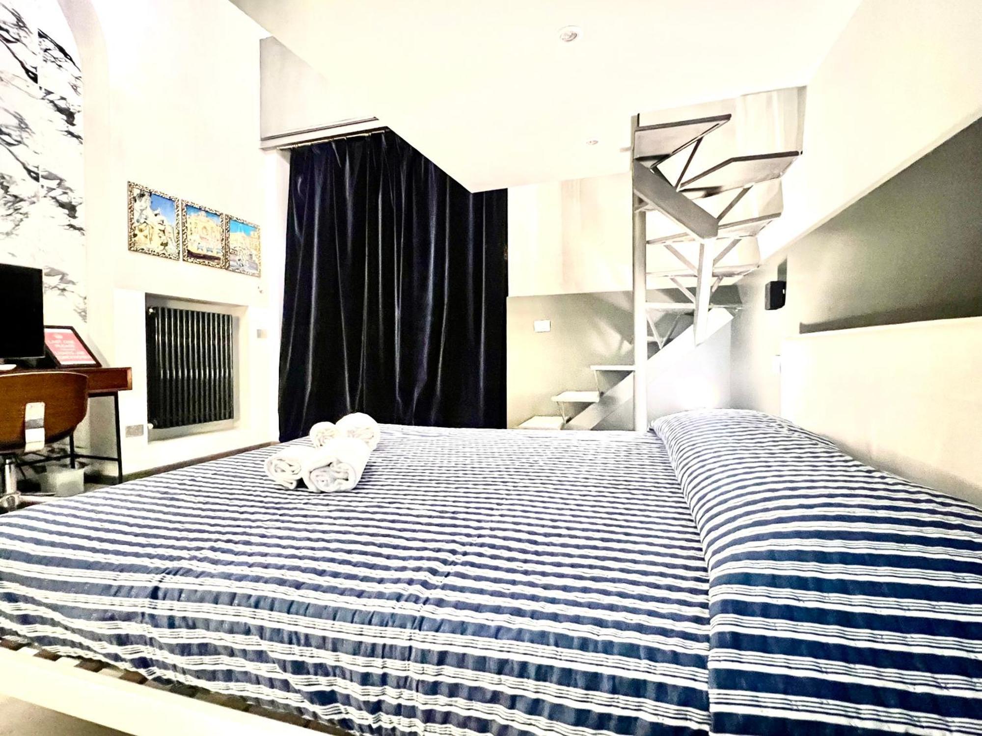 Apartment The Loft In Monti Rom